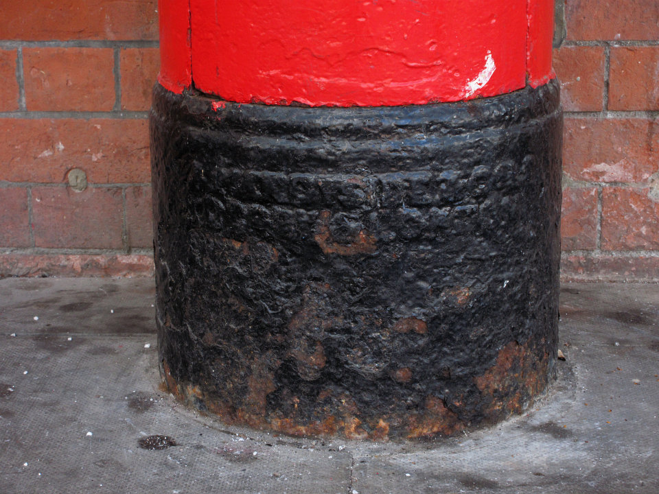 View full-size image