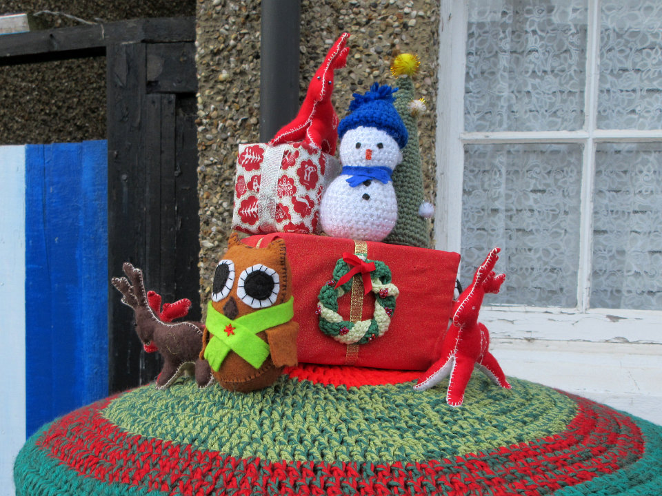 View full-size image