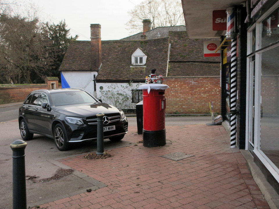 View full-size image