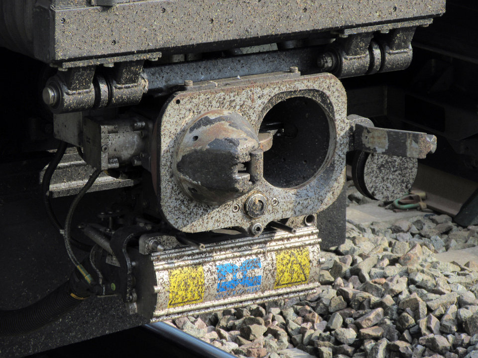 View full-size image