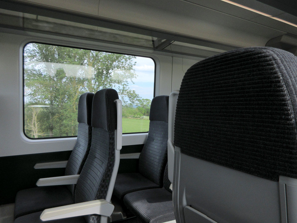 View full-size image