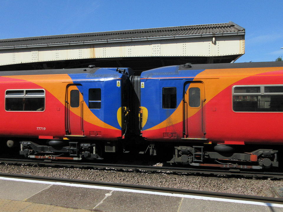 View full-size image