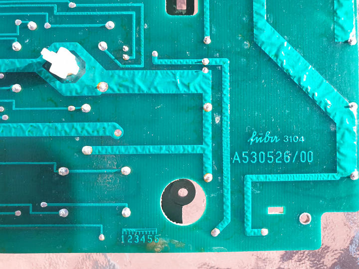 View full-size image